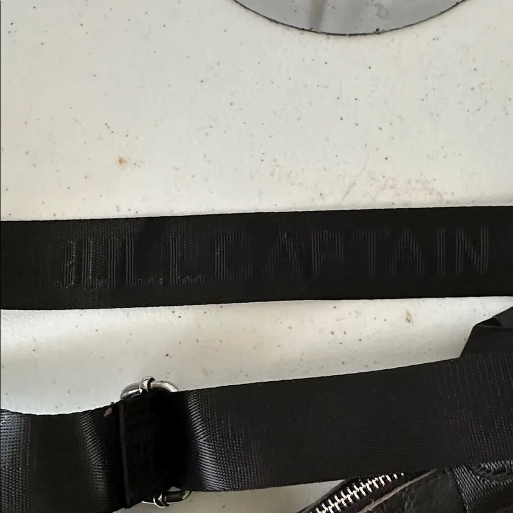 BullCaptain Men’s Black Leather Messenger/Briefcase Bag